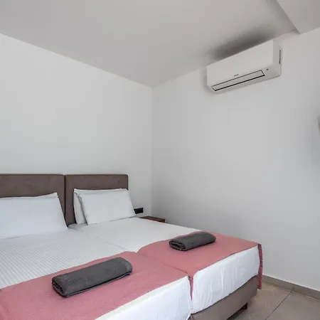 Johannes Luxury コリンビア