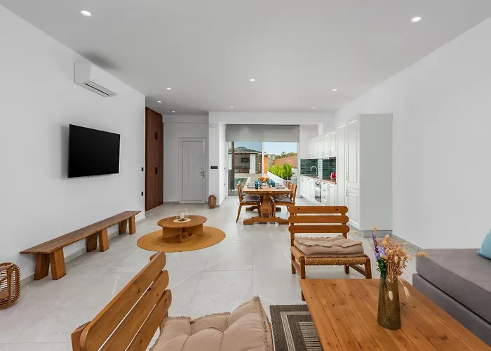 Johannes Luxury Villa