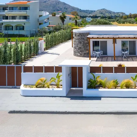 Johannes Luxury Vilă Kolymbia